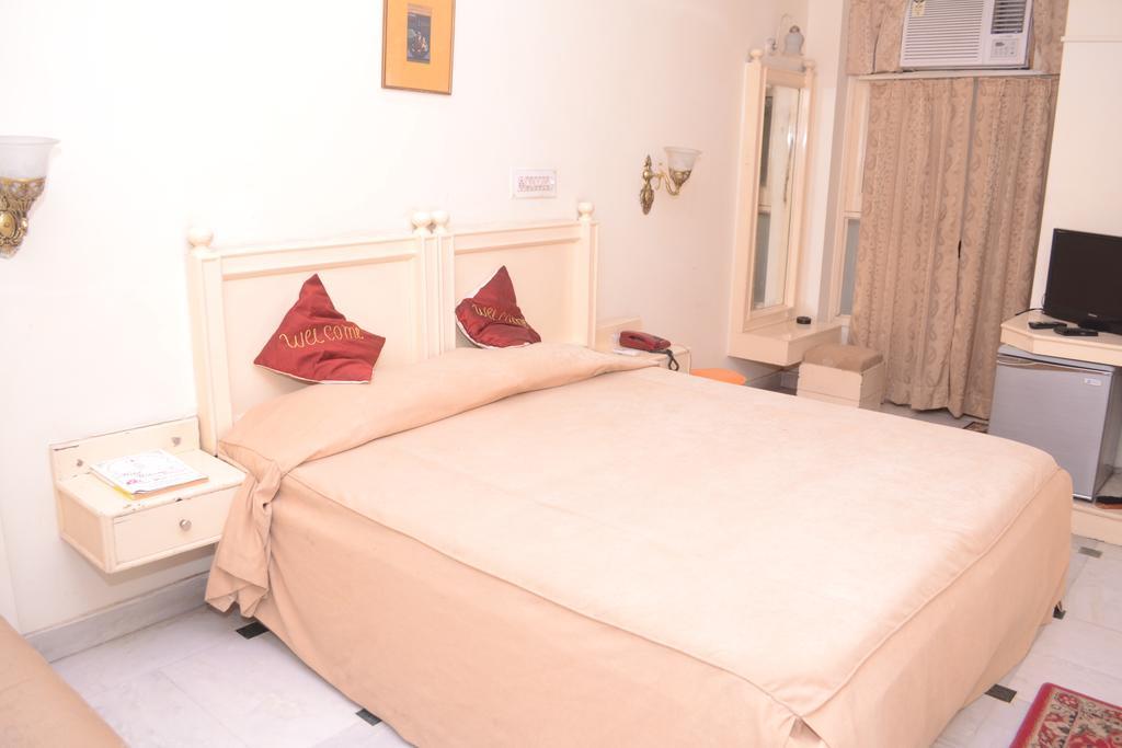 Hotel Welcome Jaipur Room photo